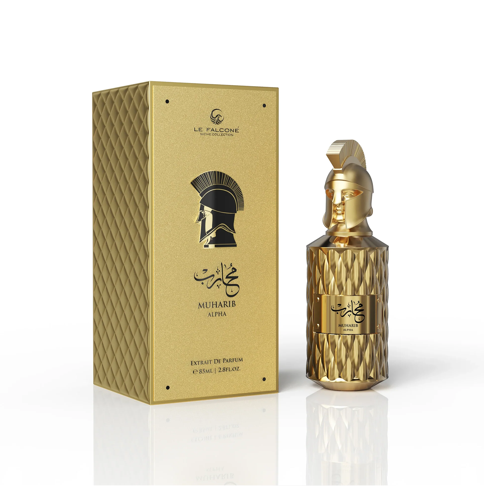 Une présentation premium du Falconé Muharib Alpha Extrait de Parfum, avec le flacon de 85ml présenté à côté de son élégant coffret doré texturé, mettant en valeur le design iconique du casque spartiate.